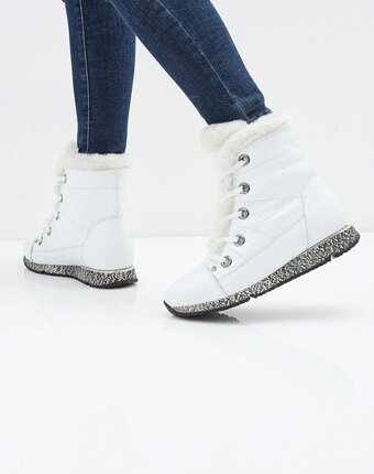 Миниатюра фотографии Ботинки pierre cardin