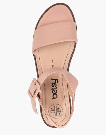 Миниатюра фотографии Сандалии betsy