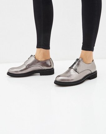 Миниатюра фотографии Ботинки dolce vita