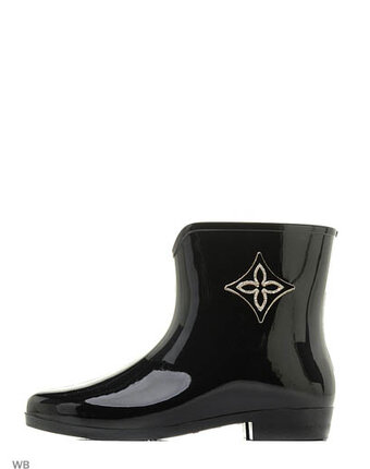 Миниатюра фотографии Резиновые сапоги, деревья