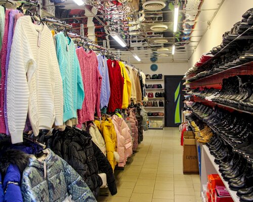 Фотография обувного магазина Семейный Фотография обувного магазина Семейный