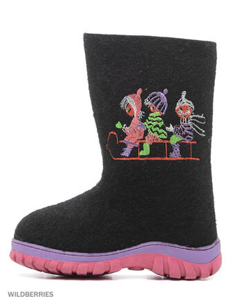 Миниатюра фотографии Валенки, кукморский валяльно-войлочный комбинат