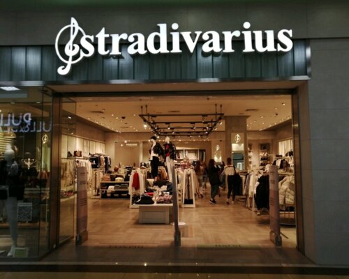 Фотография обувного магазина Stradivarius