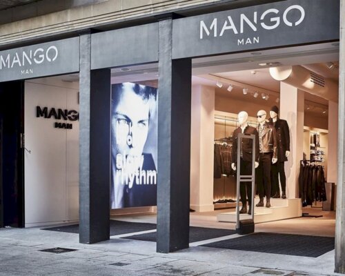 Фотография обувного магазина MANGO MAN