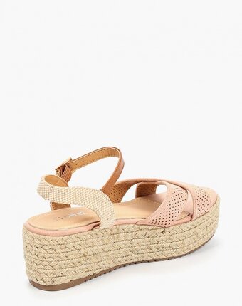 Миниатюра фотографии Босоножки clowse