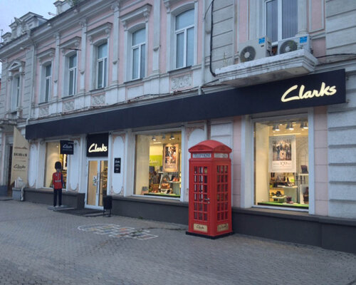 Фотография обувного магазина Clarks