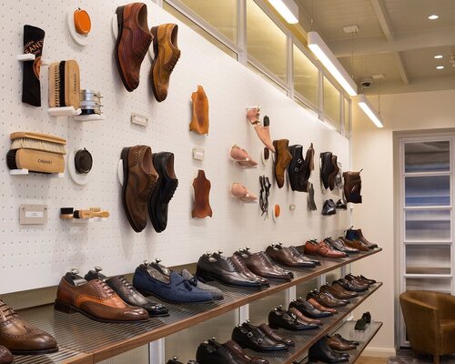 Фотография обувного магазина ICONS outlet