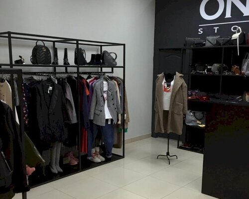 Фотография обувного магазина ONE STORE