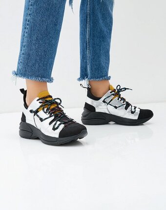 Миниатюра фотографии Кроссовки brulloff