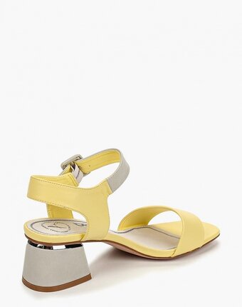 Миниатюра фотографии Босоножки betsy