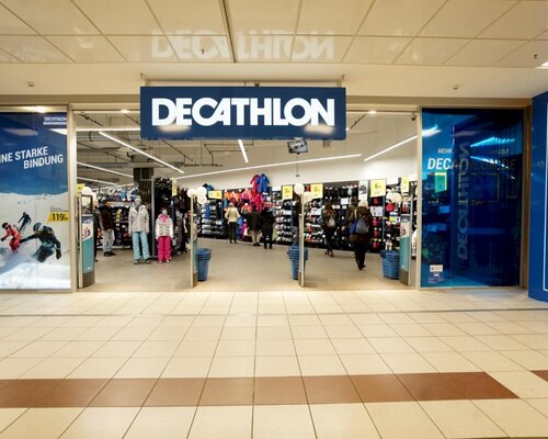 Фотография обувного магазина Decathlon