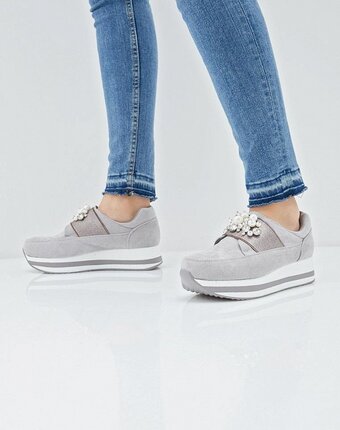 Миниатюра фотографии Кроссовки vivian royal