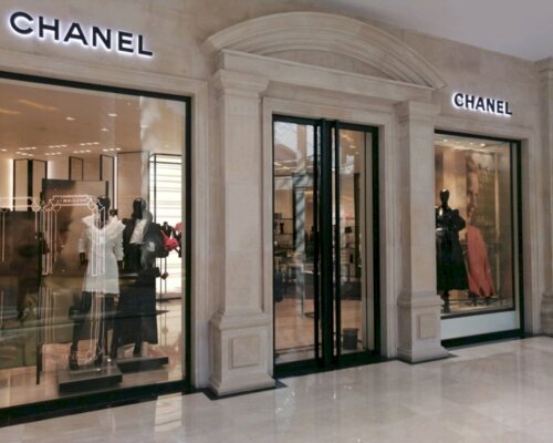 Фотография обувного магазина Chanel