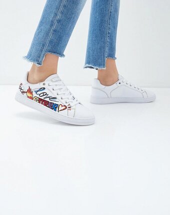 Миниатюра фотографии Кеды guess