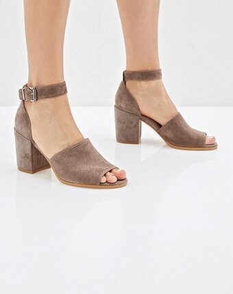 Миниатюра фотографии Босоножки elche