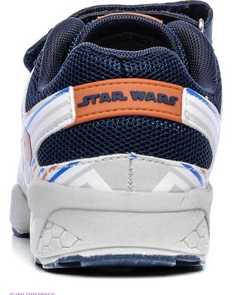 Миниатюра фотографии Кроссовки, kakadu