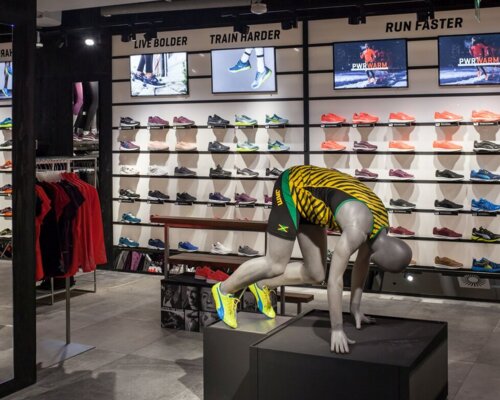 Фотография обувного магазина ATHLETICS PUMA