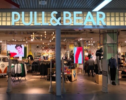 Фотография обувного магазина PULL & BEAR