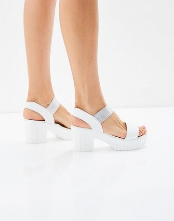 Миниатюра фотографии Босоножки zenden comfort