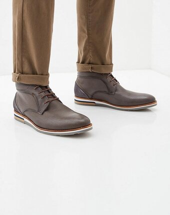 Миниатюра фотографии Ботинки bata