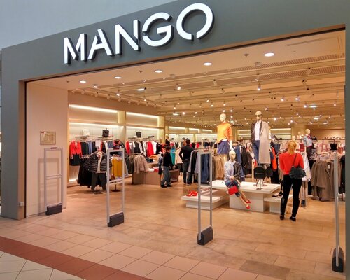 Фотография обувного магазина MANGO
