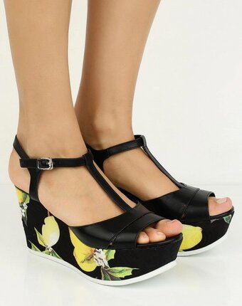 Миниатюра фотографии Босоножки dino ricci select