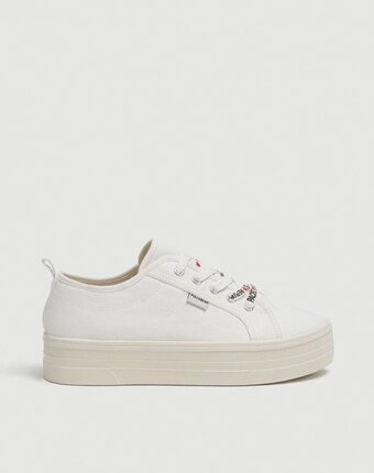 Миниатюра фотографии Кеды pull&bear