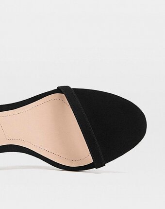 Миниатюра фотографии Босоножки stradivarius