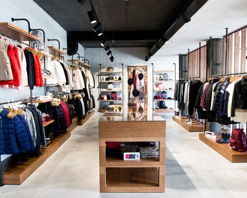 Фотография обувного магазина Madness style shop