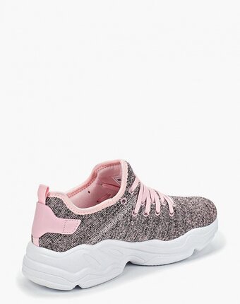 Миниатюра фотографии Кроссовки escan