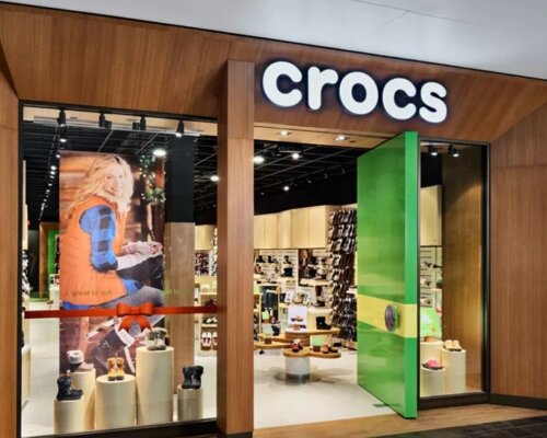 Фотография обувного магазина Crocs