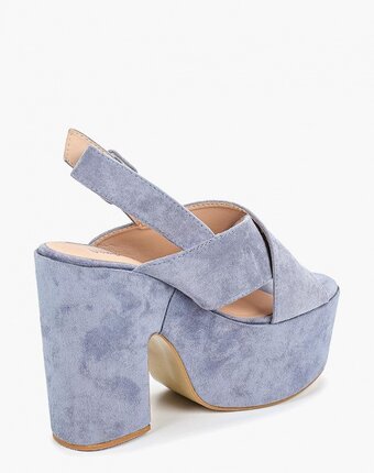 Миниатюра фотографии Босоножки vera blum