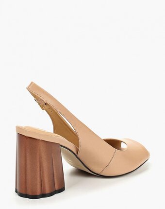 Миниатюра фотографии Босоножки indiana