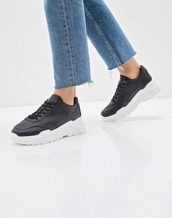 Миниатюра фотографии Кроссовки damerose