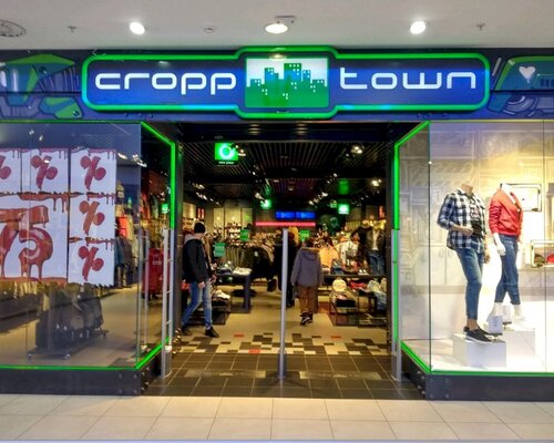 Фотография обувного магазина Cropp Town