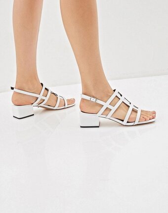 Миниатюра фотографии Босоножки vitacci