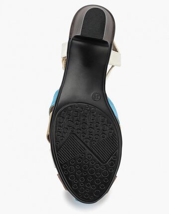 Миниатюра фотографии Босоножки avenir