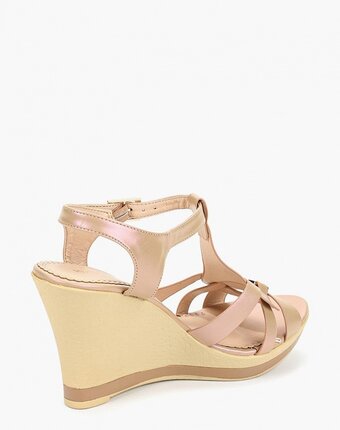 Миниатюра фотографии Босоножки instreet