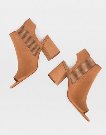 Миниатюра фотографии Босоножки stradivarius