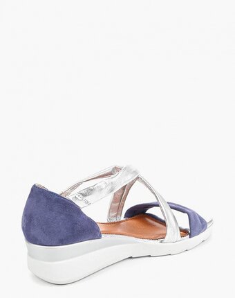 Миниатюра фотографии Босоножки semplice