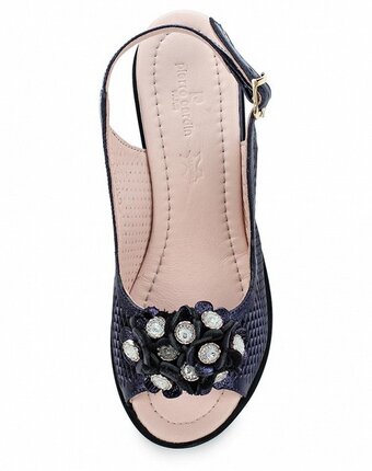 Миниатюра фотографии Босоножки pierre cardin