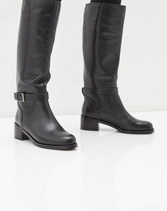 Миниатюра фотографии Сапоги pierre cardin