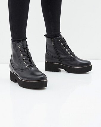 Миниатюра фотографии Ботильоны t.taccardi