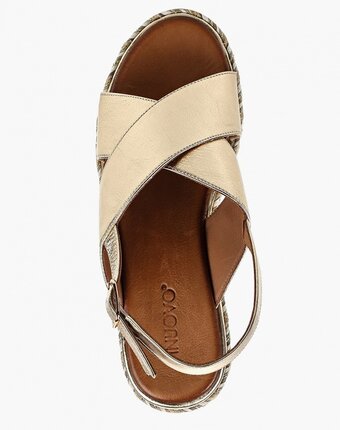 Миниатюра фотографии Босоножки inuovo