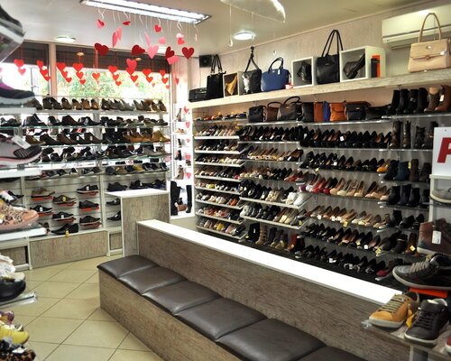 Фотография обувного магазина Bona-Shoes