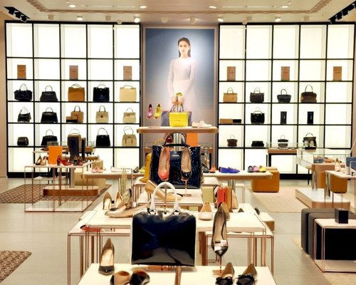 Фотография обувного магазина Outlet