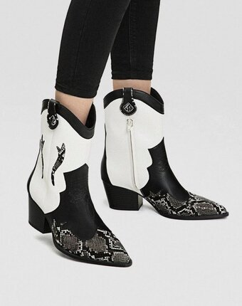 Миниатюра фотографии Полусапоги stradivarius