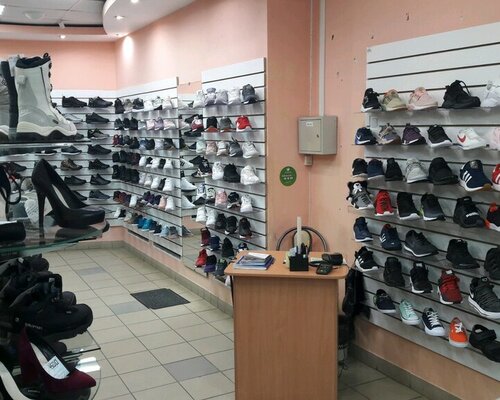 Фотография обувного магазина Kross