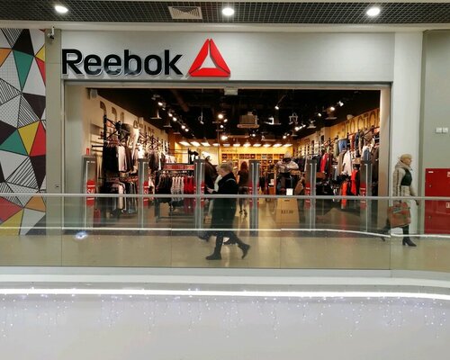 Фотография обувного магазина  Reebok