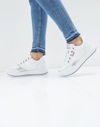 Миниатюра фотографии Кроссовки strobbs